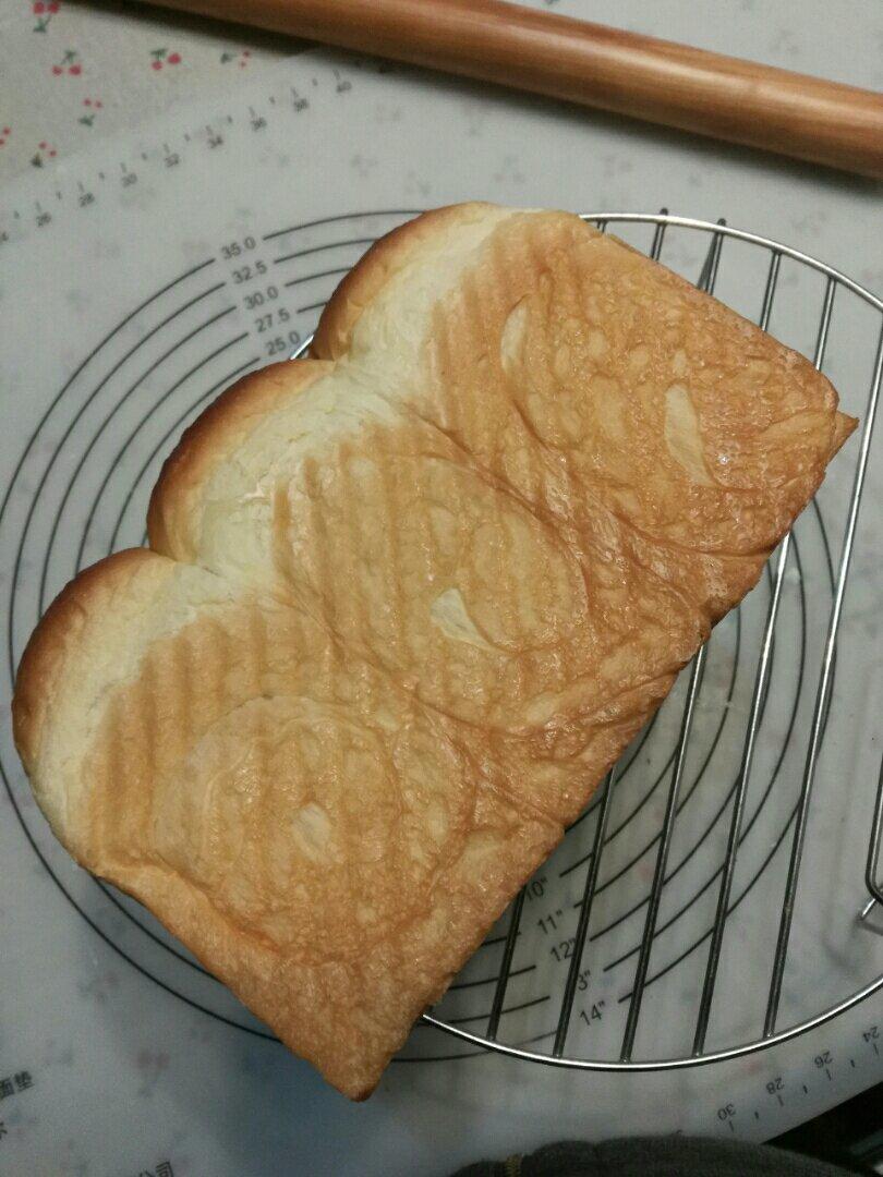 Poolish种（波兰种）吐司——不推荐不行的吐司配方