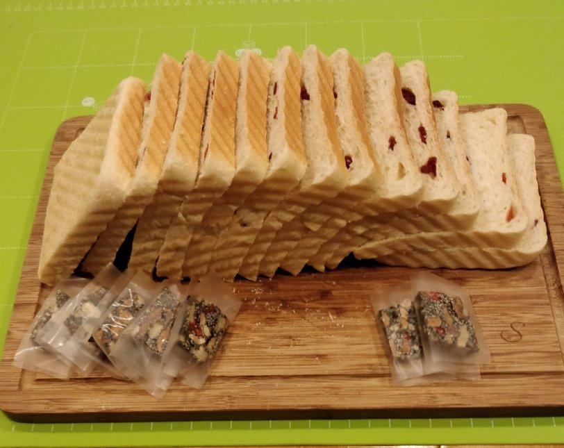 一次发酵的牛奶吐司，省事儿但依旧松软