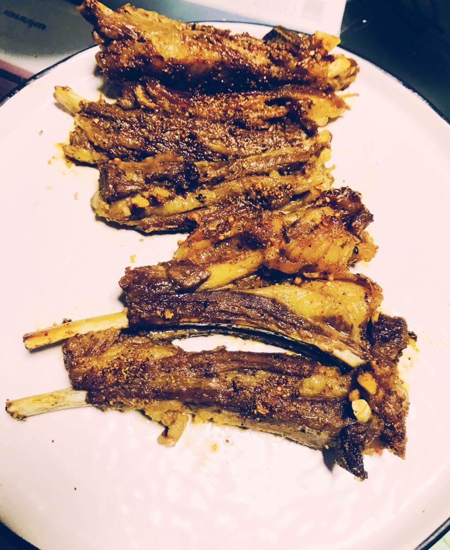 秒杀烧烤摊的烤羊排