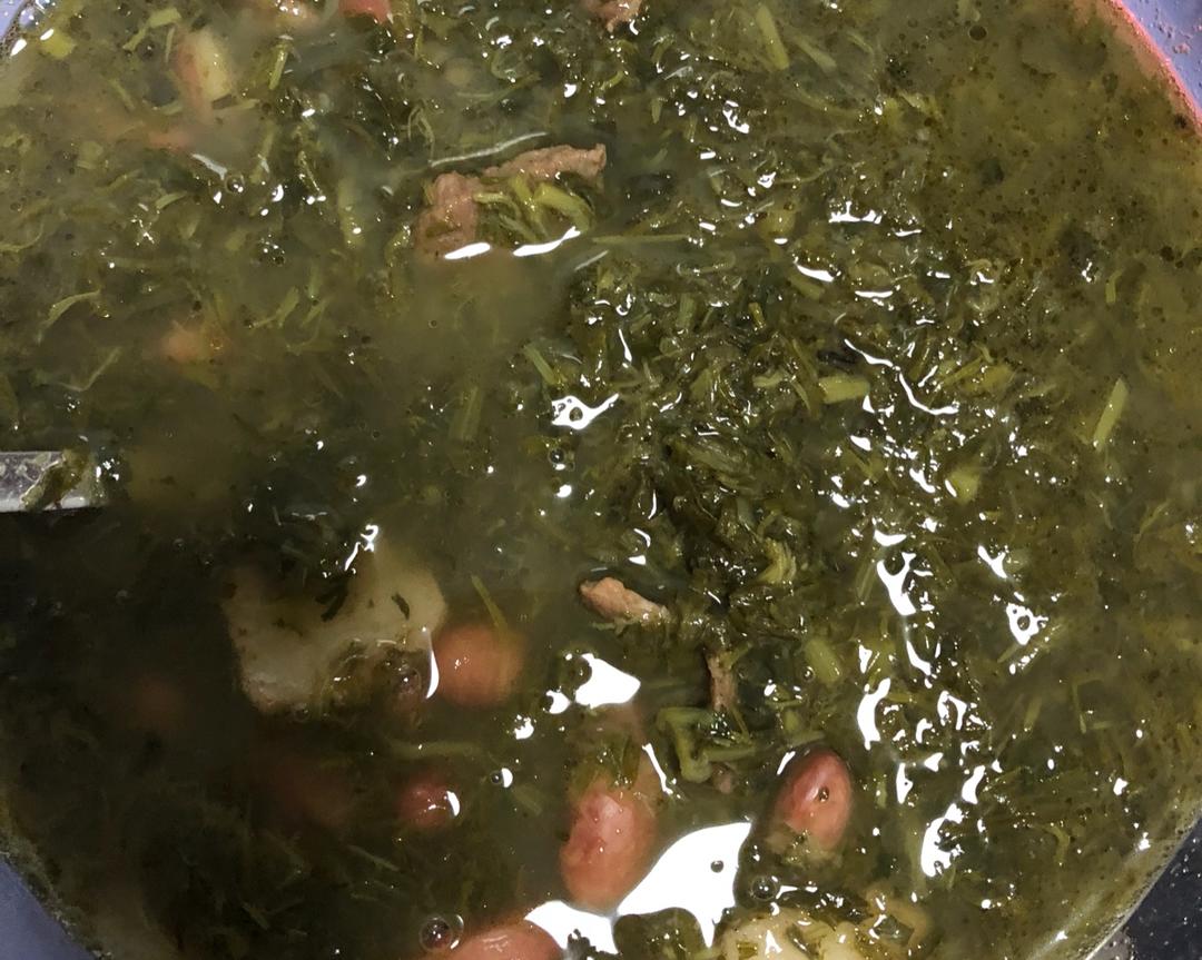 达斡尔族喜欢的美食—炖柳蒿芽的做法