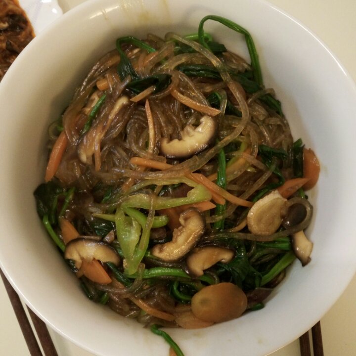 韩式粉丝炒杂菜 Korean Style Glass Noodles with Vegetables