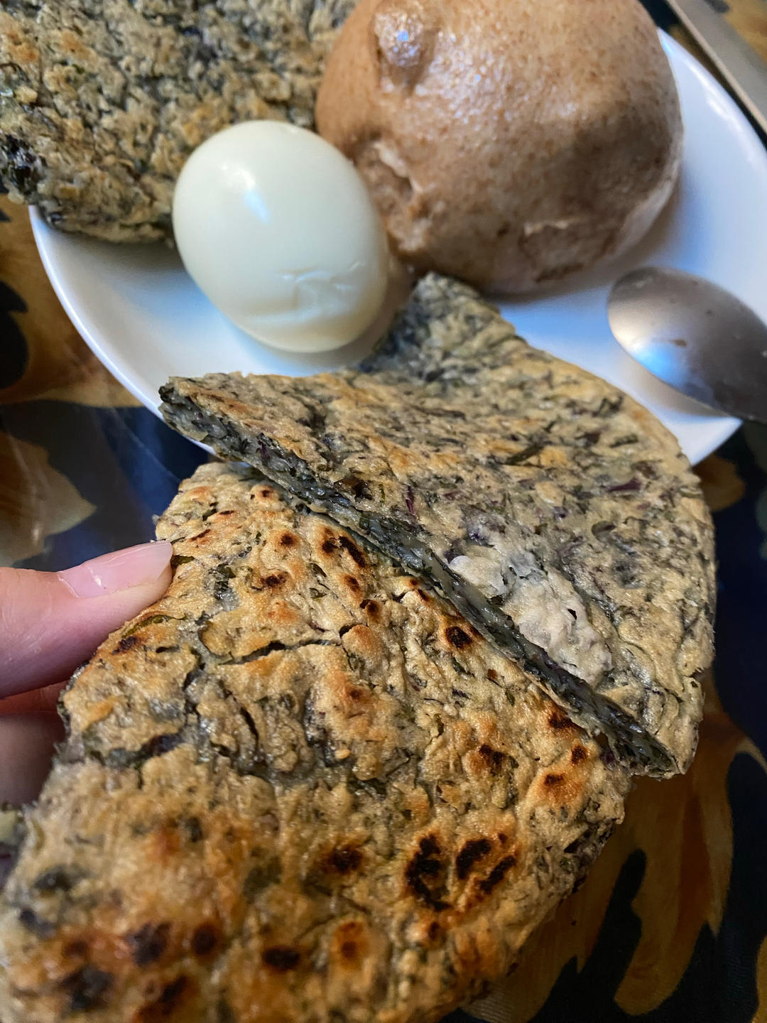 紫苏糯米饼（全文适量）