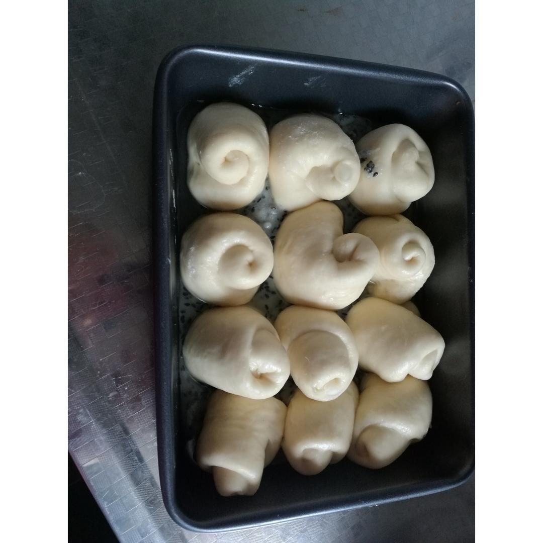 脆底蜂蜜小面包