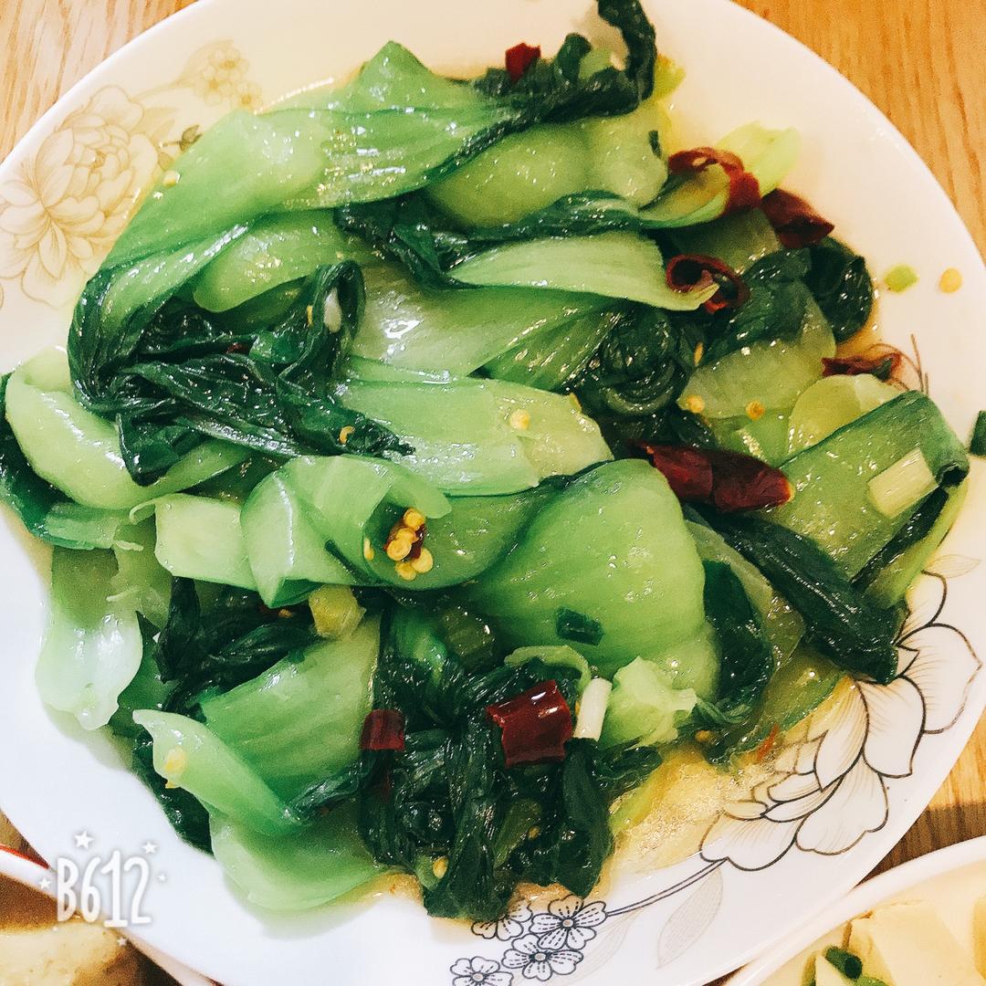 素炒小油菜