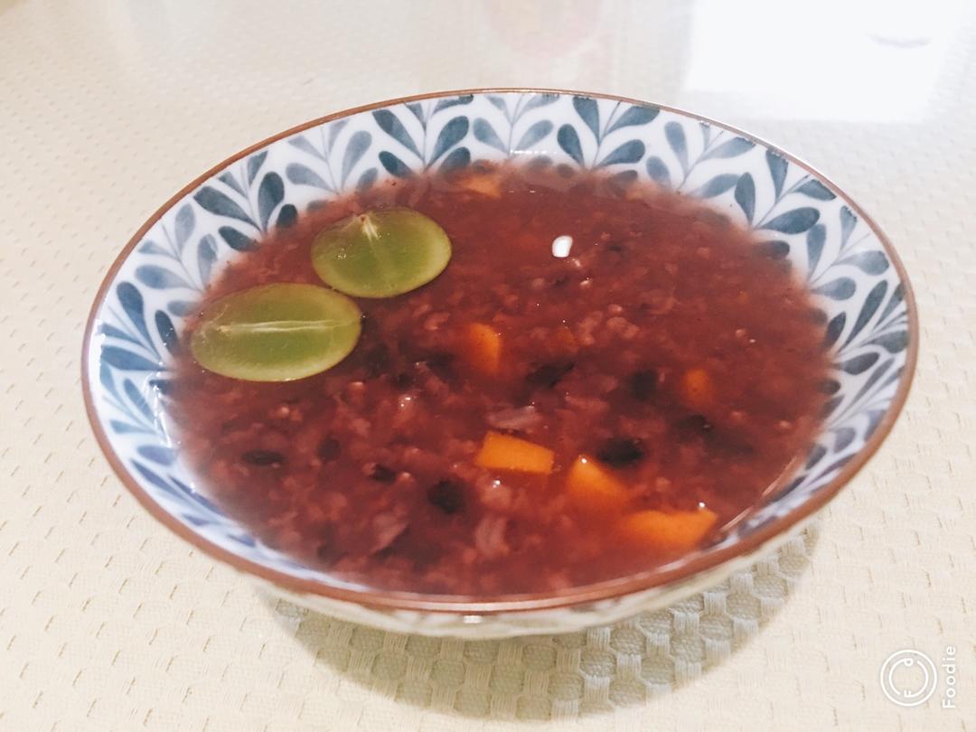 黑、糯米水果冰粥🥣