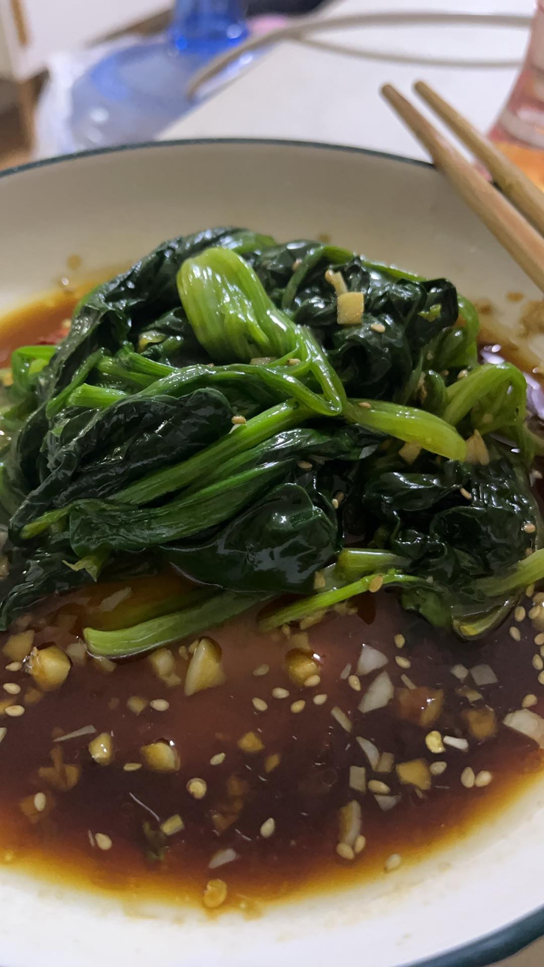 清爽开胃凉菜｜凉拌菠菜木耳