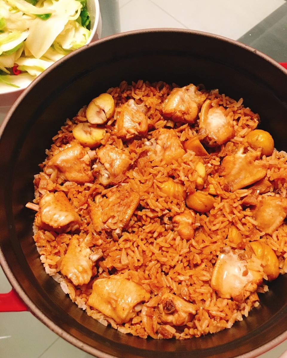 【电饭煲板栗鸡腿焖饭】