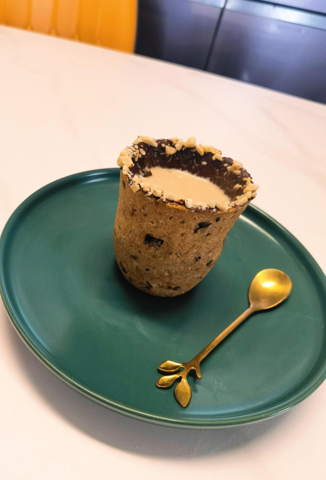 【视频食谱】巧克力燕麦曲奇杯