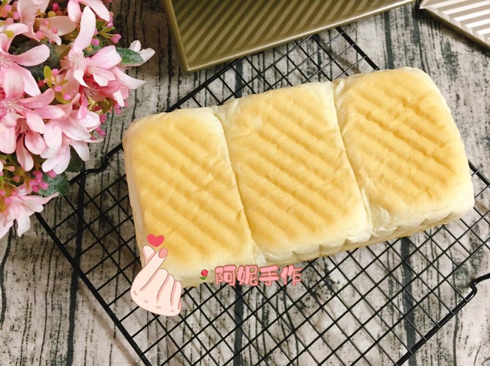 《Tinrry+》软绵绵的白吐司