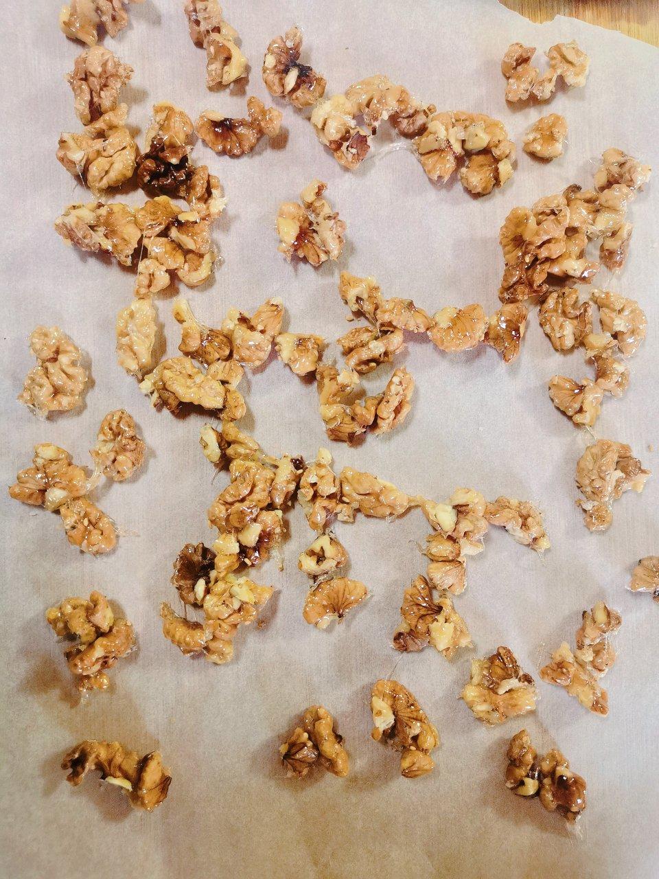 琥珀核桃仁，家庭熬糖小窍门，不翻砂不糊锅，不化不粘牙