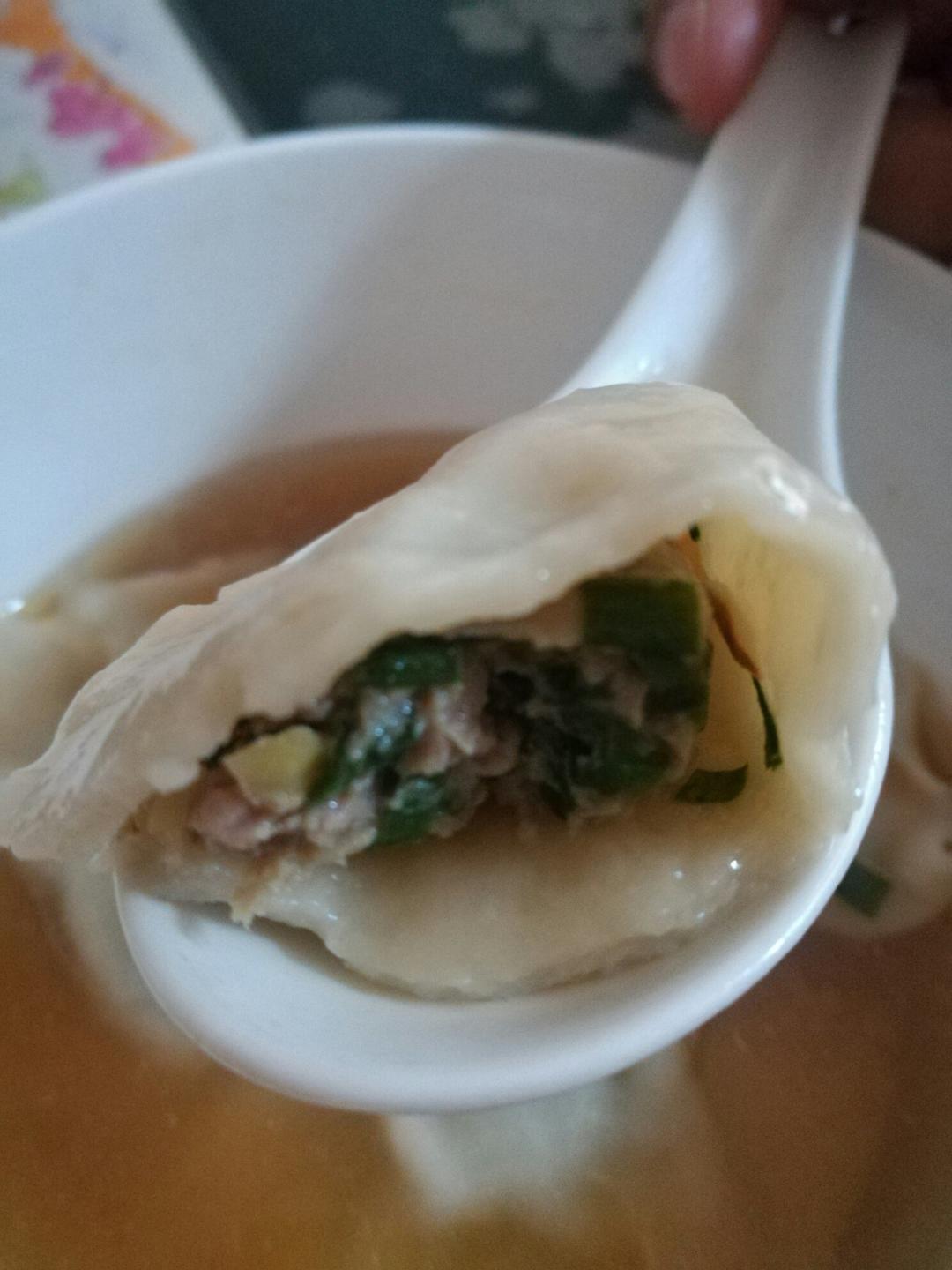 韭菜木耳鲜肉水饺