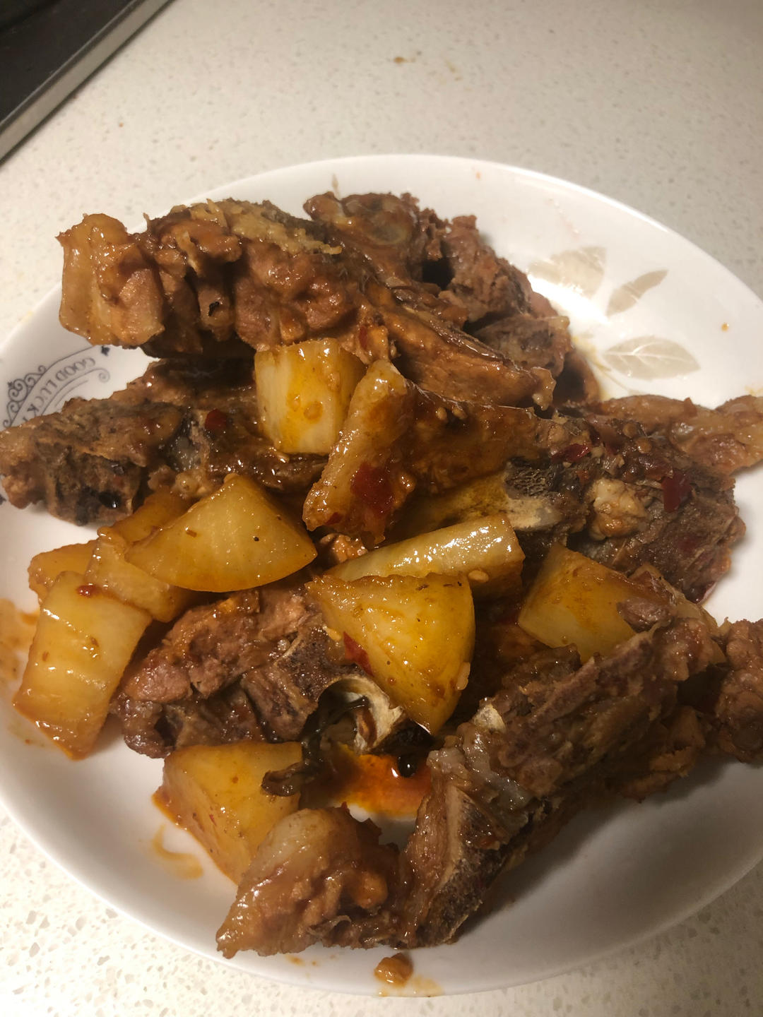 有滋有味香到吮指的酱骨架