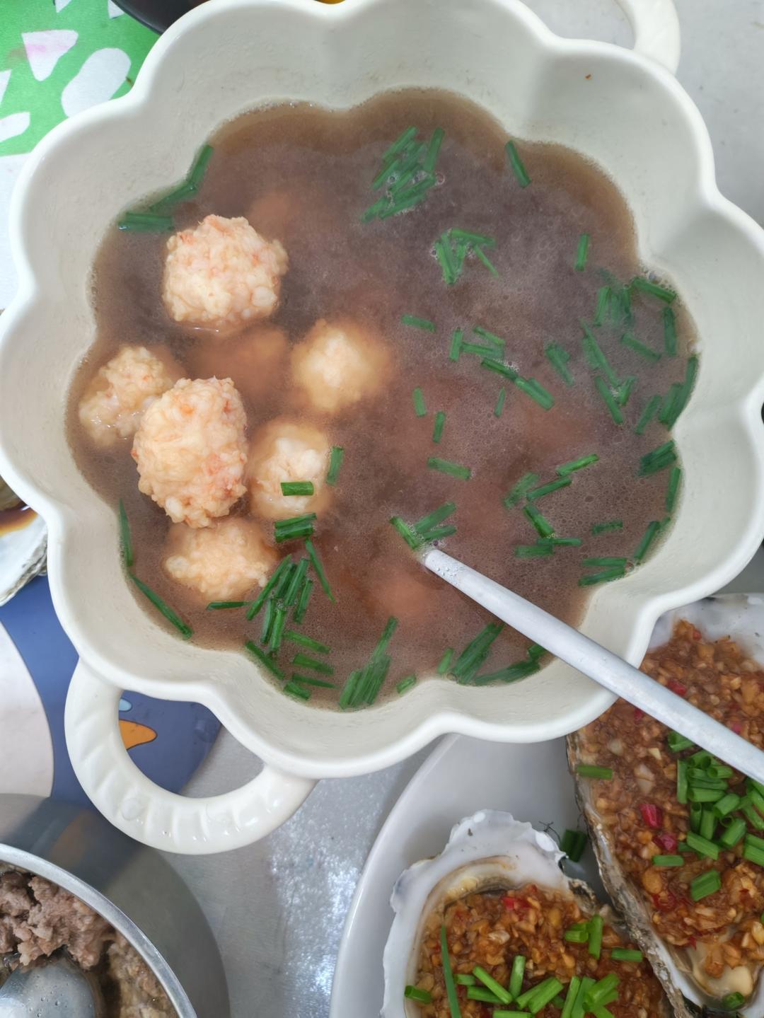 哇哦…在家做出来了海底捞泰式虾滑