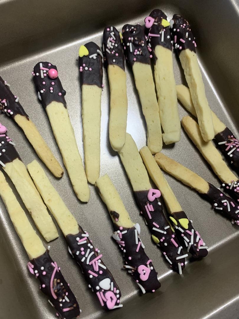 小朋友最爱👉巧克力棒曲奇饼干🍪好吃到转圈圈❗️