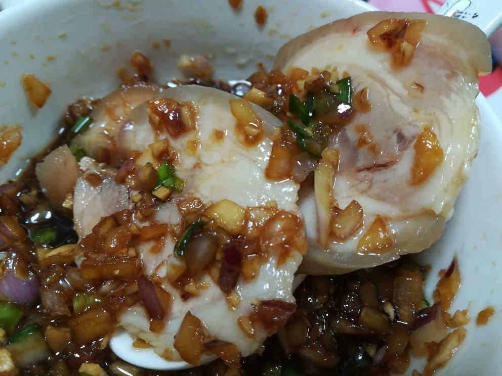 开胃凉菜【沙姜猪手】，汤汁超下饭！