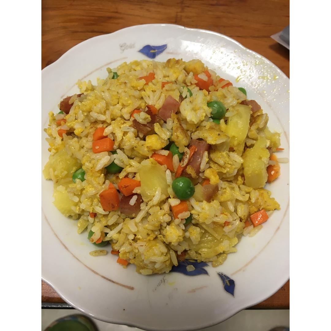 菠萝炒饭