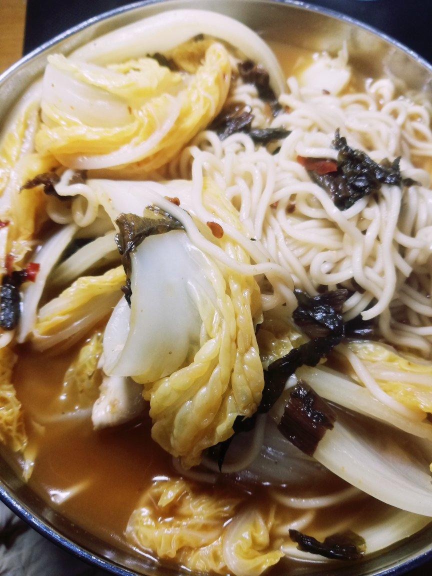 西红柿鸡蛋豆腐挂面