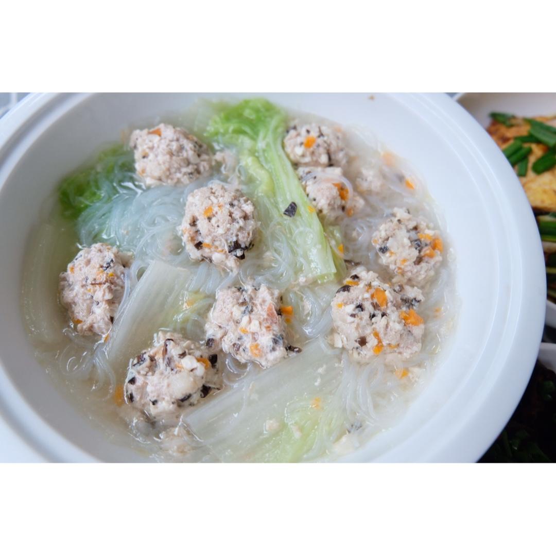 砂锅丸子
