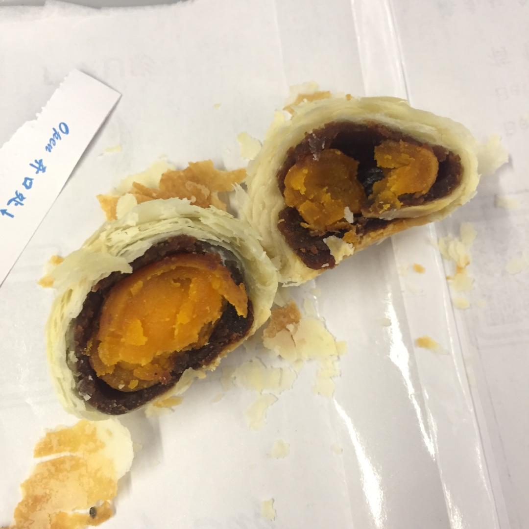 免揉免松弛超快手不破酥不混酥的蛋黄酥—新手一看包会