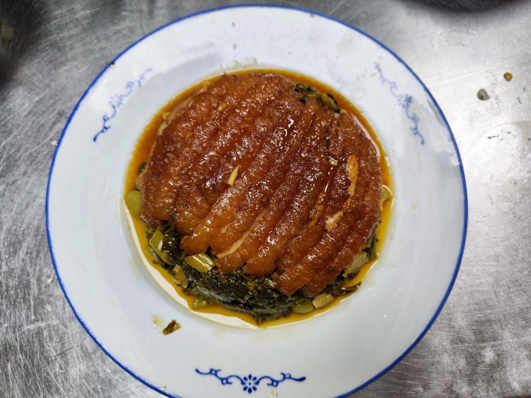 酸菜扣肉