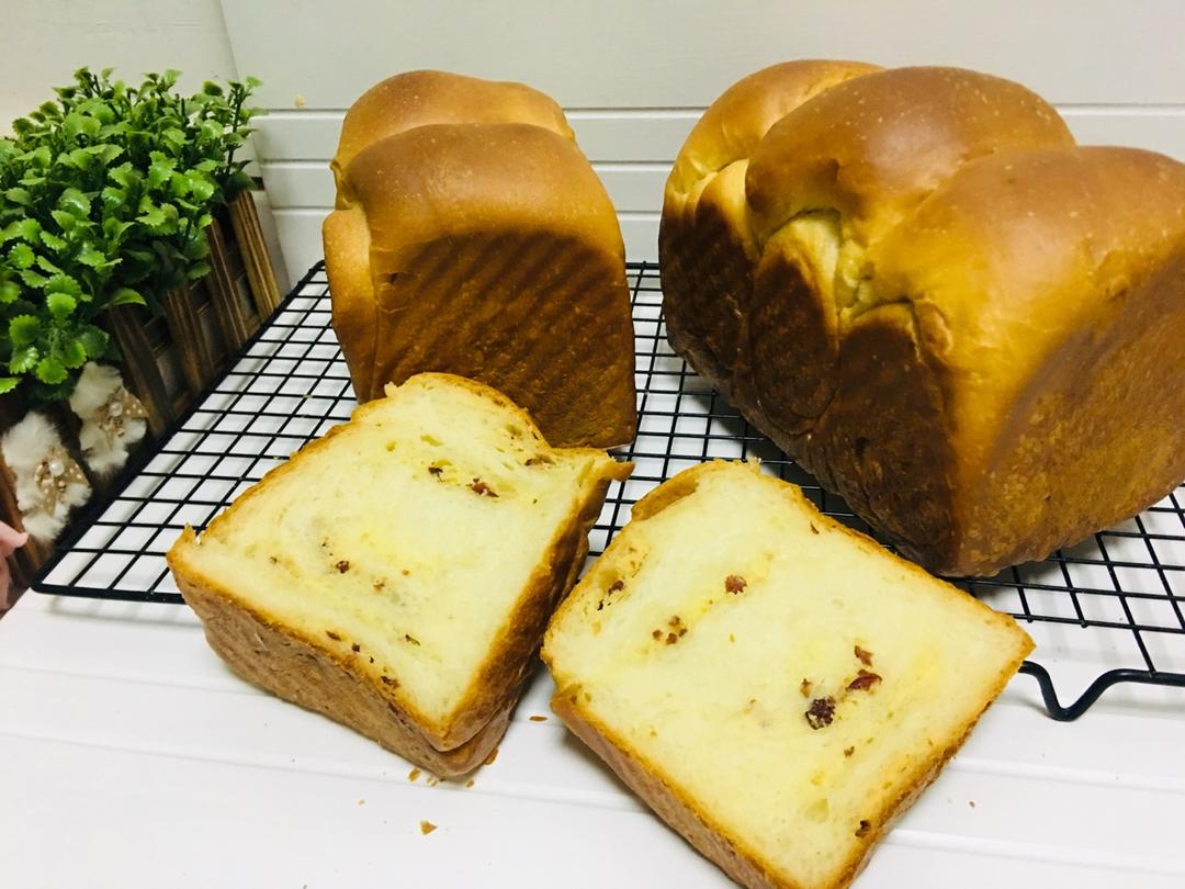 波兰种奶油吐司（消耗淡奶油）