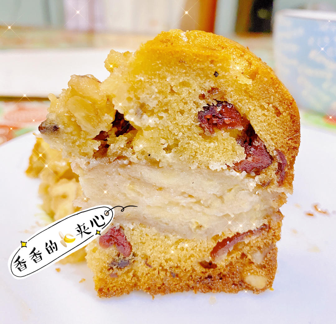 香蕉夹心核桃磅蛋糕