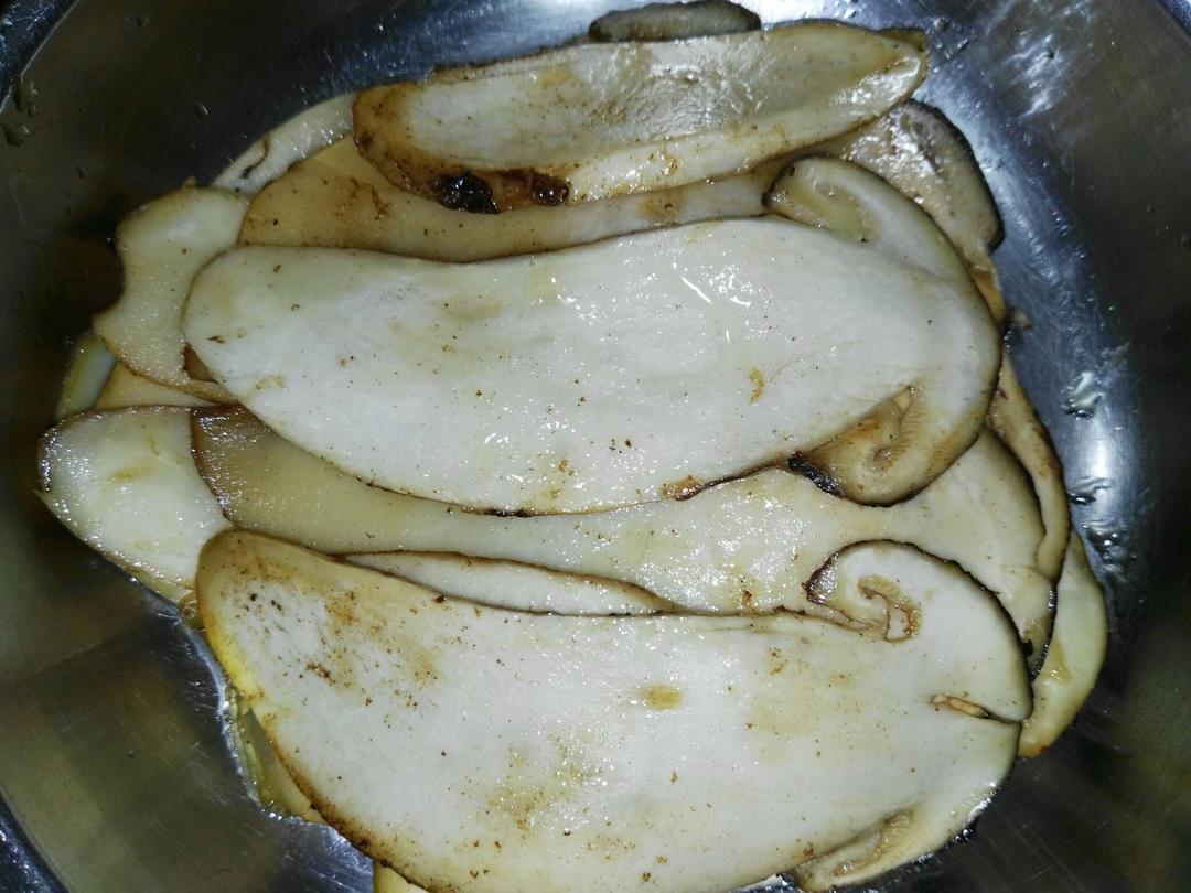 黄油煎松茸