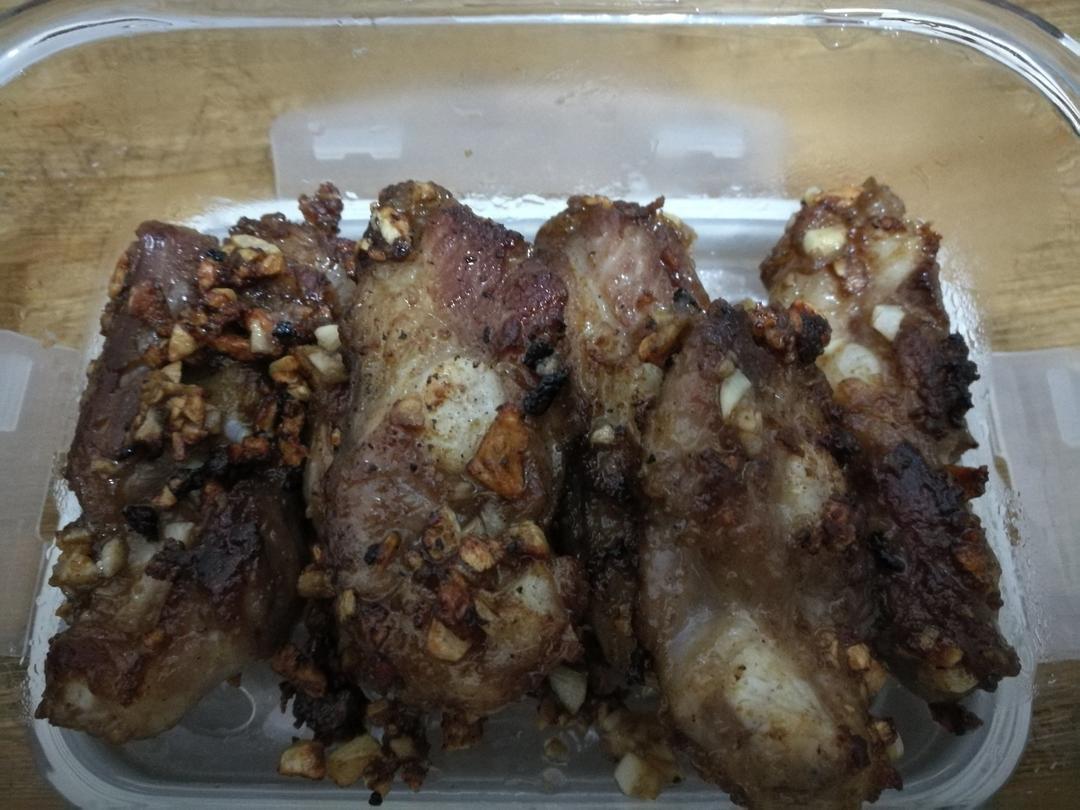 蒜香排骨