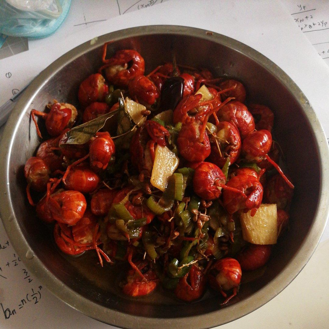 麻辣小龙虾之香辣虾球