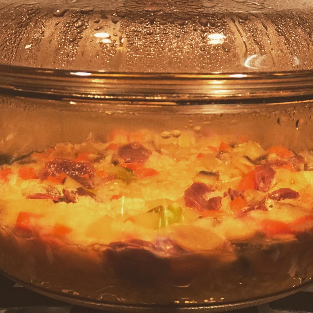 香菇腊肠土豆焖饭