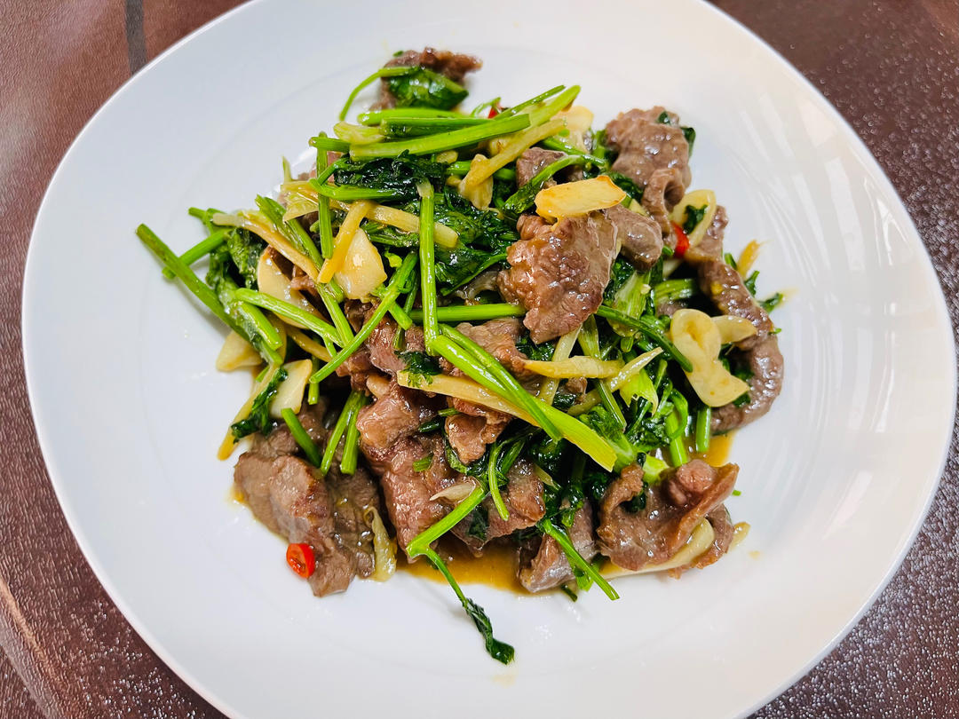 香菜牛肉