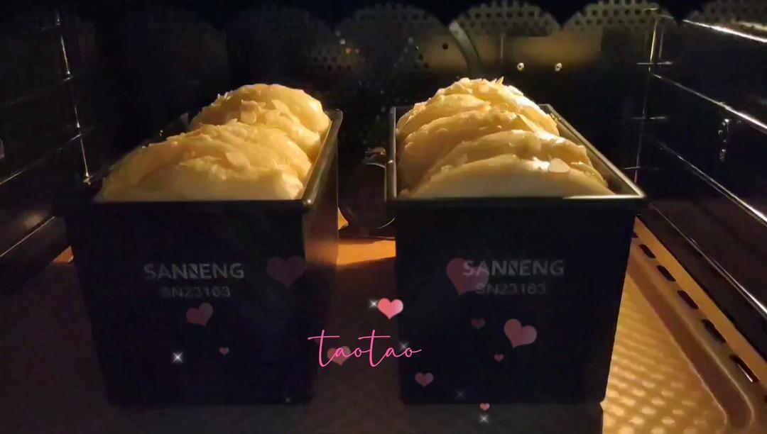 🥥Coconut椰蓉牛奶吐司｜椰香浓郁｜面包柔软｜馅料丰富