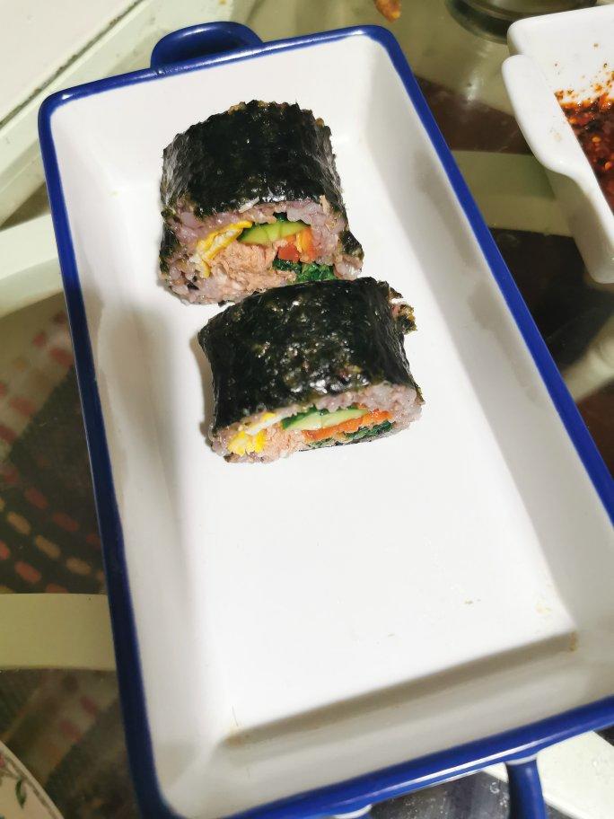韩国金枪鱼紫菜包饭