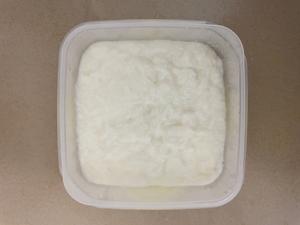 软弹的椰丝牛奶冻的做法 步骤4