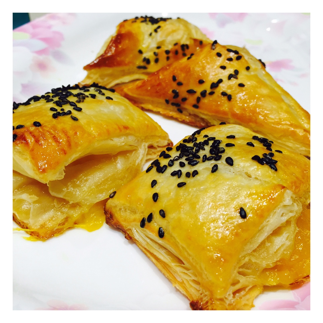 sjt1222做的芒果酥