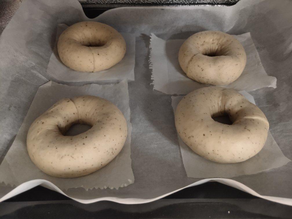 『枣泥桂圆贝果』