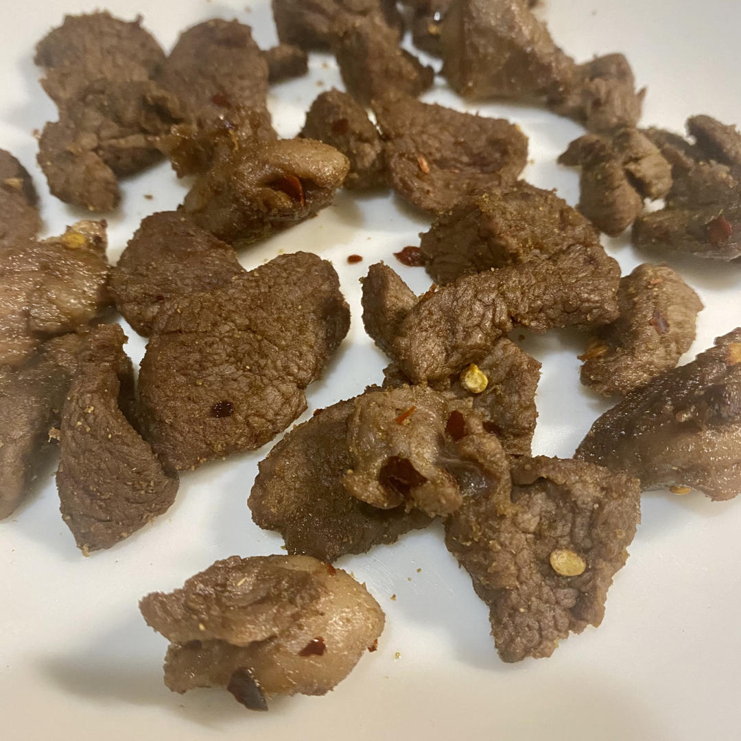 超越羊肉串的孜然爆炒羊肉