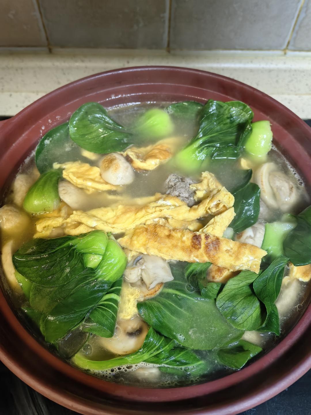 牛肉丸子三鲜汤