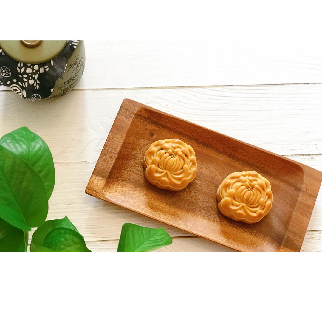 广式月饼—蛋黄芝麻月饼