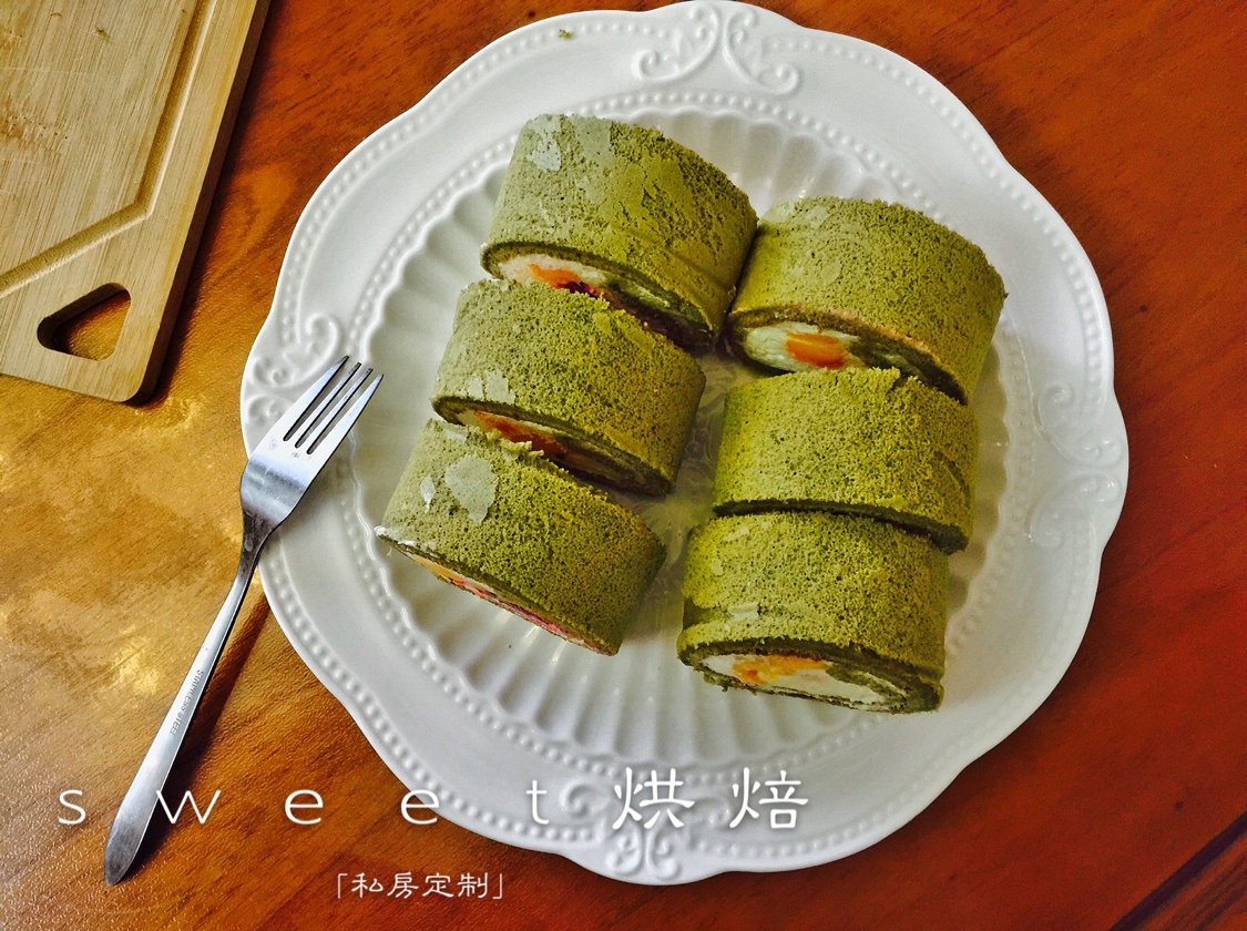 抹茶戚风蛋糕卷