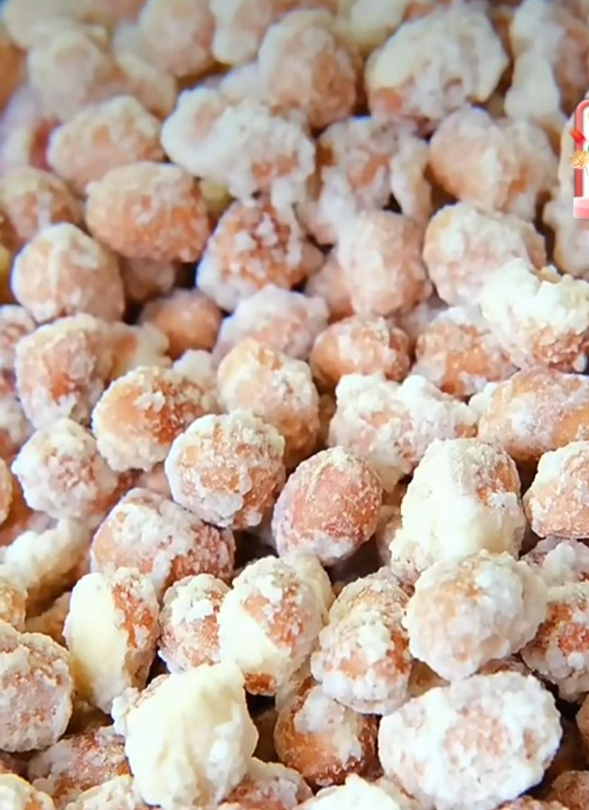 糖霜花生的做法