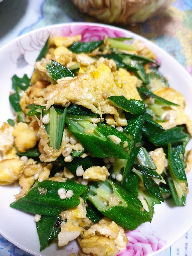 秋葵炒鸡蛋