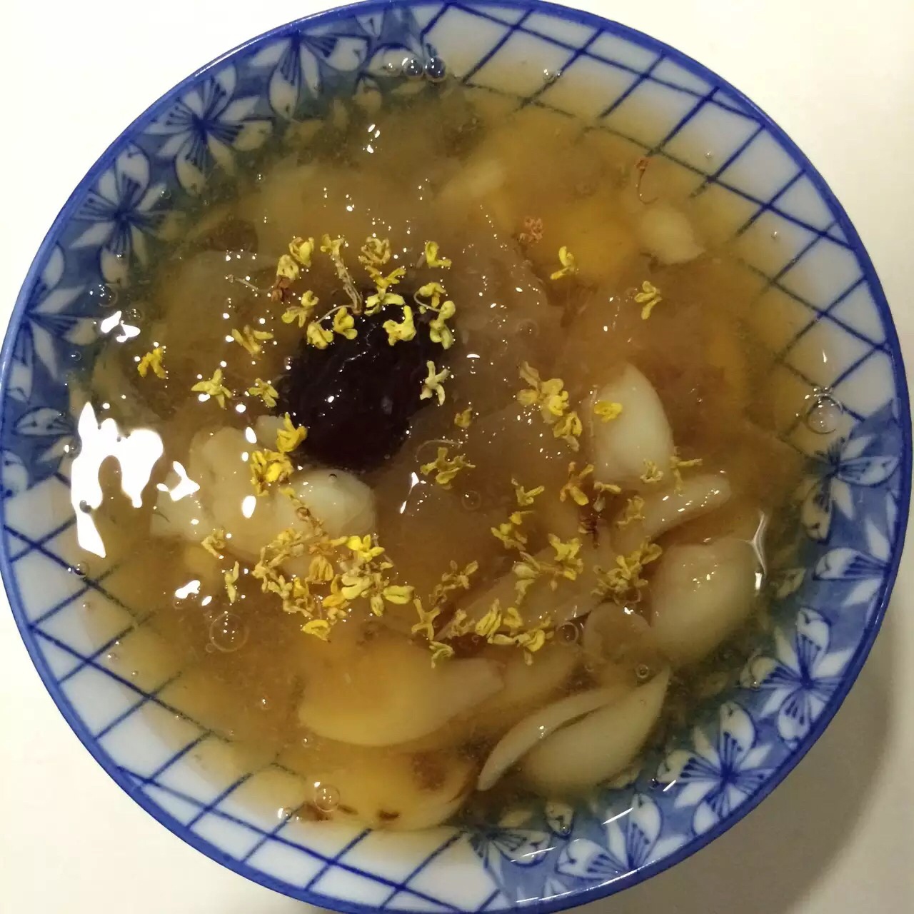 桂花冰糖炖百合