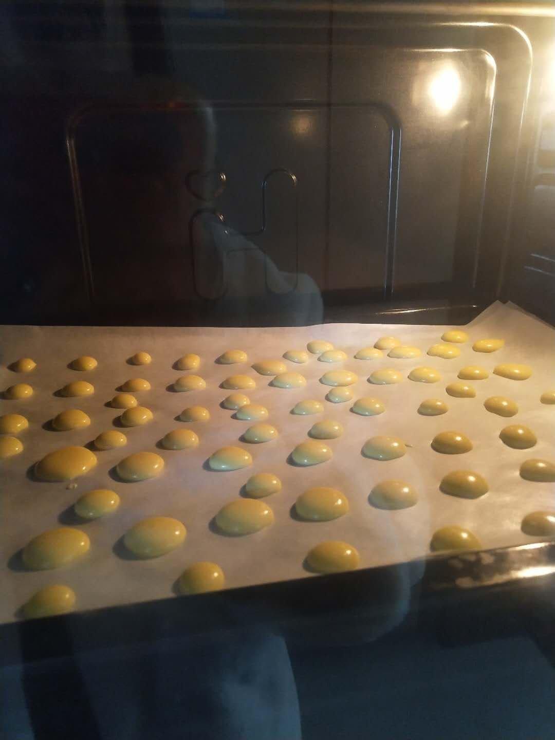 入口即化的无添加蛋黄溶豆