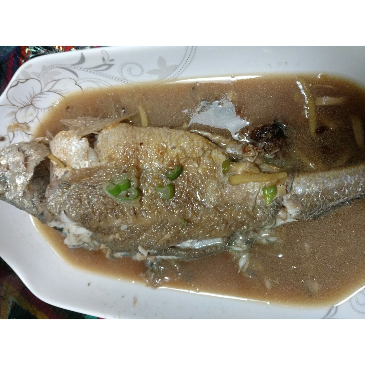 红烧黄鱼—鱼皮不破的小窍门