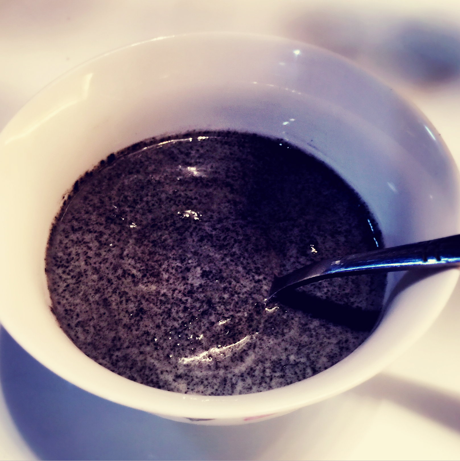 黑芝麻酱拌酸奶