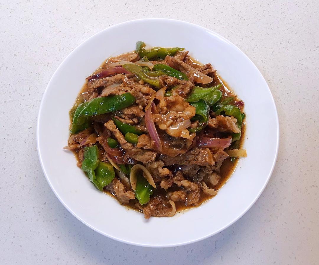 黑胡椒青椒牛柳bywqy