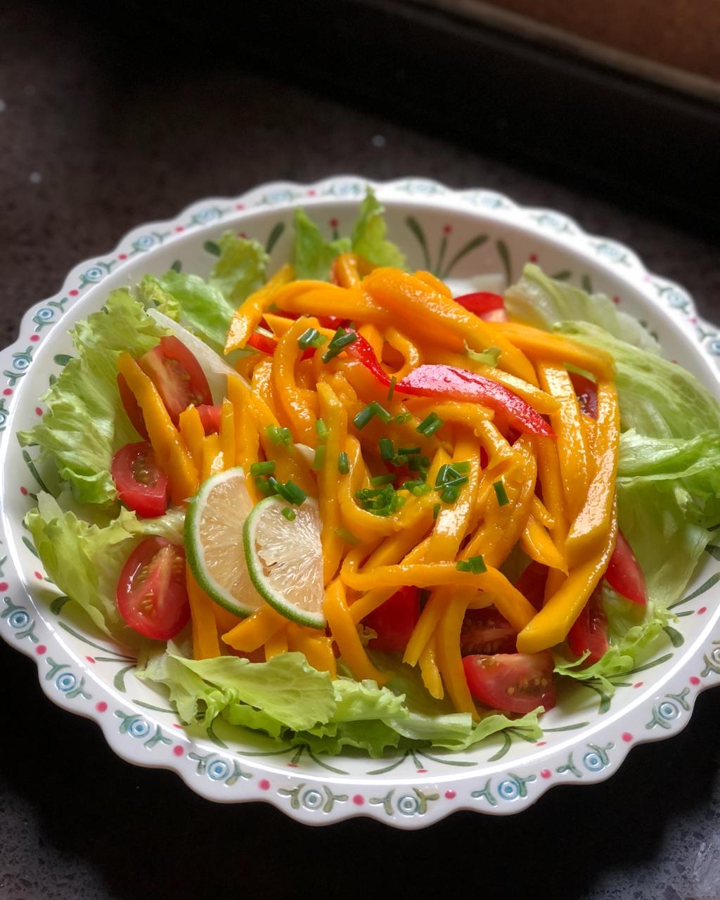 iwen做的泰式芒果沙拉