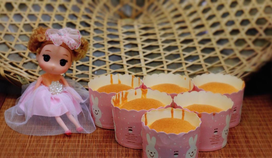 云朵般柔软的纸杯蛋糕