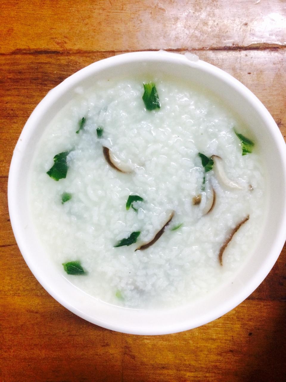 香菇鸡肉粥